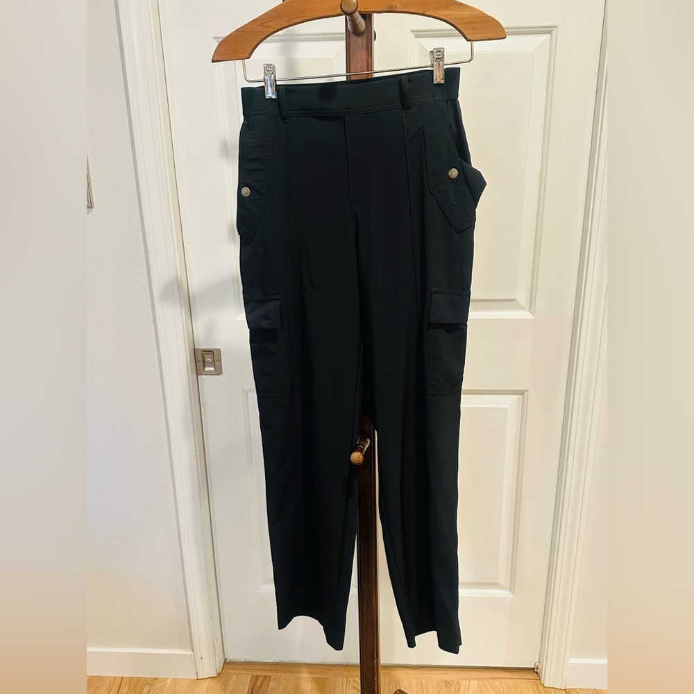 ATHLETA Women’s Black Vienna Cargo Pant Size 4 Style #988133